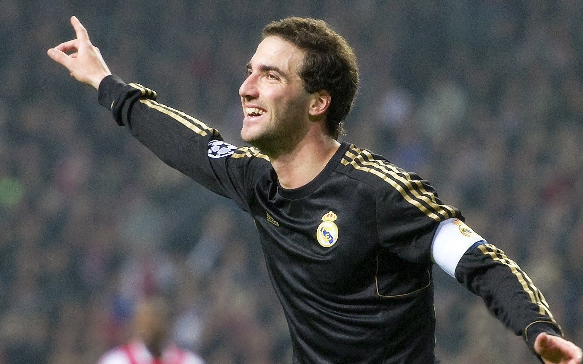 中超积分榜形势再度变化,中超的积分榜